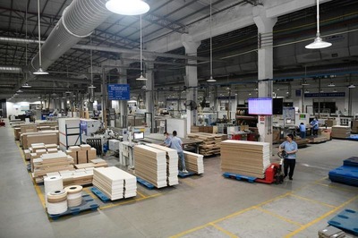 高质量发展在一线⑲| 华盛家具:生产数据“动”起来,产能8年翻10倍