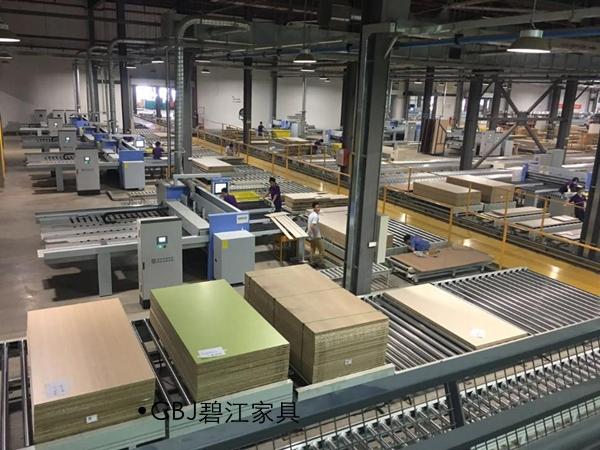上海办公家具厂家带你了解家具是如何生产的?