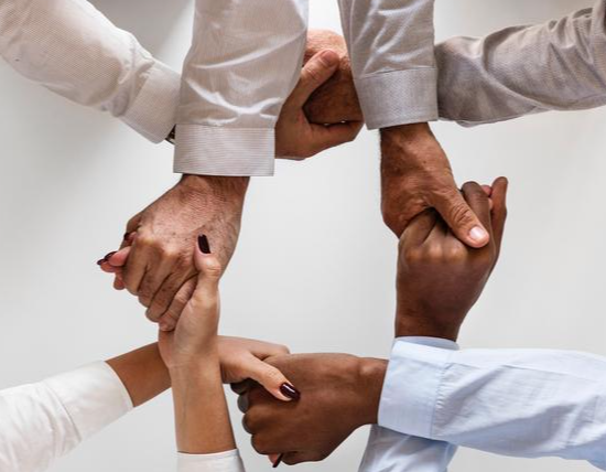 民宿整装家具配套方案：三木印象原木风客厅卧房套系设计要点